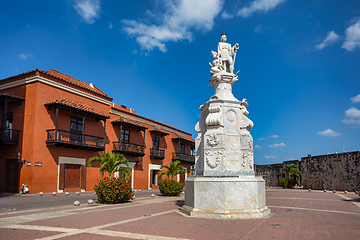 Image showing Monumento Cristobal Colon, Cartagena de Indias, beautiful colonial architecture in most beautiful town in Colombia.