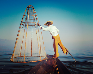 Image showing Traditional Burmese fisherman at Inle lake Myanmar