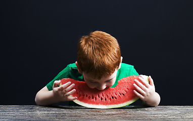 Image showing red juicy watermelon