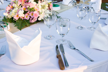 Image showing Party table with flowers