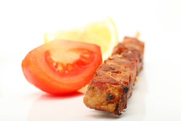 Image showing tomato and kebab