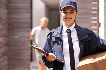 Image showing Courier woman, box and outdoor in portrait at house for customer with smile for shipping in neighborhood. Girl, delivery and employee in supply chain, logistics and clipboard for cardboard package
