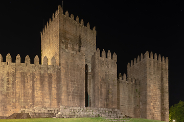 Image showing Night view of Castle of Guimaraes