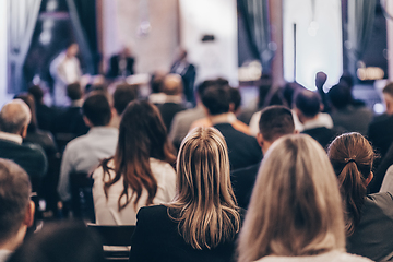 Image showing Round table discussion at business conference event.