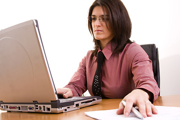 Image showing businesswoman working 