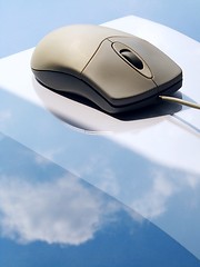 Image showing gray computer mouse with cable