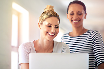 Image showing Creative women, planning and teamwork on laptop for business collaboration, copywriting and project in startup office. Happy professional people, writer or editor reading on computer or social media