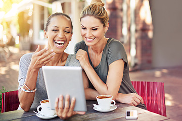 Image showing Cafe, women and laugh together with tablet for social media meme or online joke, video and bonding for friendship. Female friends, digital technology and browse internet, website and coffee outdoors.