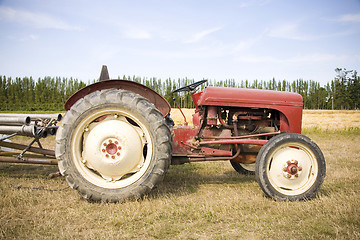 Image showing Red Tractor