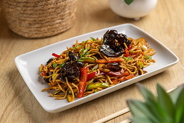 Image showing Savory vegetable chow mein