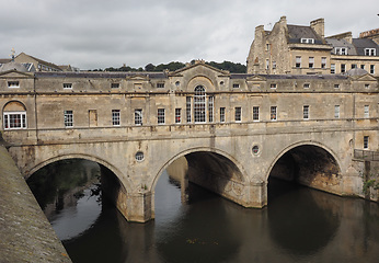 Image showing Pulteney Bridge in Bath