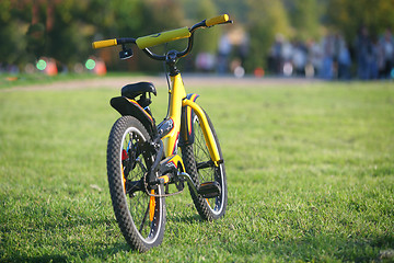 Image showing Yellow Bicycle