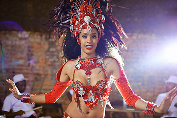 Image showing Women, fashion and samba dancer for performance with smile for passion, talent and drums for music in Brazil. Portrait, costume and band at event or disco with entertainment, celebration and heritage