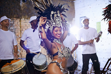 Image showing Woman, samba and dancer with performance at carnival, band or show with smile, culture or creative in nightclub. Girl, people and dancing to music, stage and fashion for celebration in Rio de Janeiro