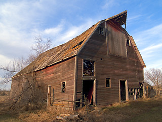 Image showing Ruined Barn