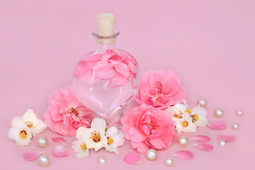 Image showing Rose and Orange Blossom Flower Perfume with Pearls