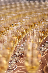 Image showing Shimmering champagne flutes