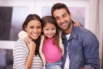 Image showing Portrait, family or smile in home, real estate or mortgage as bonding together outside new property. Papa, mama or girl child to relax, love or happiness with affection in house as caring homeowner