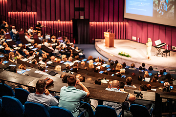 Image showing Woman giving presentation on business conference event.