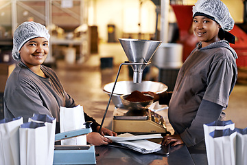 Image showing Business, people and coffee beans packaging in factory with portrait, smile and manufacturing teamwork. Production, woman or employee with bags, weighing tool and supply chain industry in warehouse