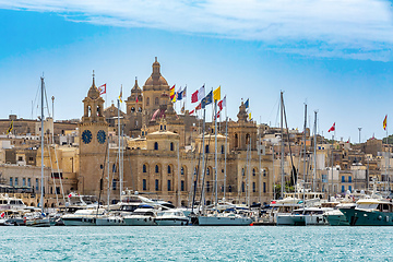 Image showing Ancient city of Birgu and Vittoriosa exhibiting traditional arch