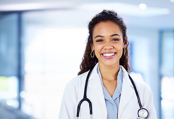 Image showing Smile, woman and doctor at hospital in portrait for medical advice for healthcare or wellness for diagnosis. Happy, employee and expert at clinic with stethoscope for health or care with treatment