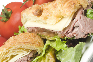 Image showing gourment roast beef sandwich on croissant