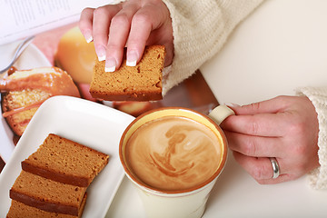 Image showing Small break - coffee and cake