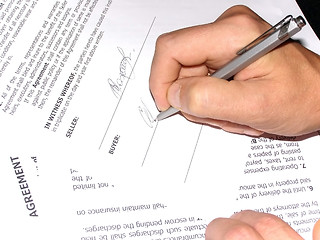 Image showing Agreement signing