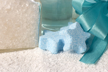 Image showing blue bath items