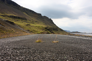 Image showing road to nowhrer