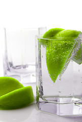 Image showing water with lime