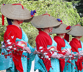 Image showing Woman dancing