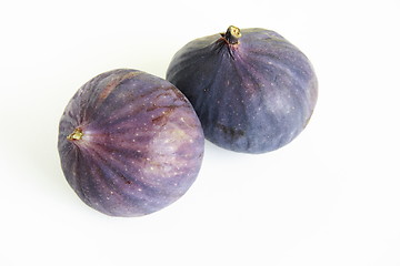 Image showing two whole figs
