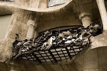 Image showing la padrera (antonio gaudi)