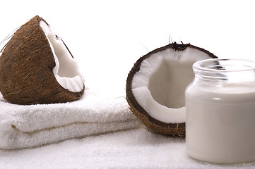 Image showing coco bath items