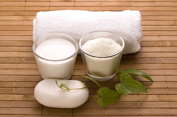 Image showing milk bath. white spa