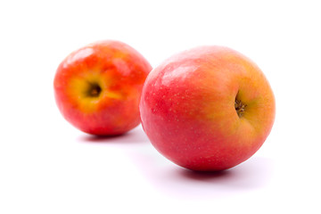 Image showing two red apples