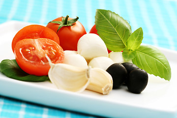 Image showing mozzarella and cherry tomatoes