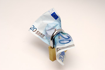 Image showing Money lock