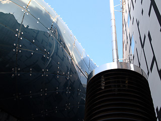 Image showing Reflective Cladding