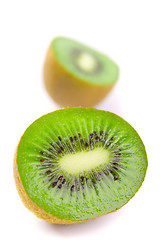 Image showing kiwi halves