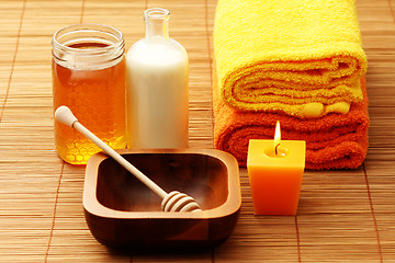 Image showing honey and milk spa