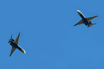 Image showing Two flying planes