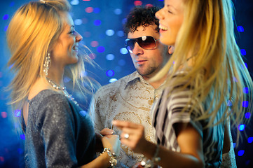 Image showing Friends clubbing