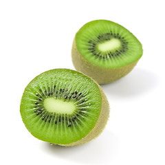Image showing kiwi halves