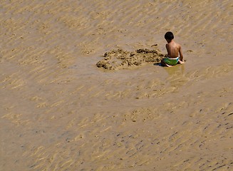 Image showing Young boy at the beach