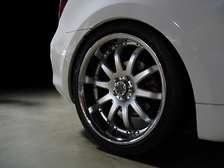 Image showing custom wheel detail