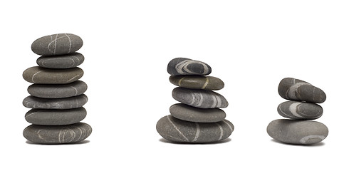 Image showing balancing pebbles