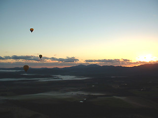 Image showing Sunrise Ballooning